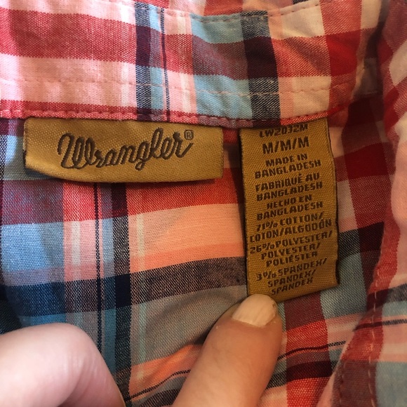 Wrangler Plaid Pearl Snap Western Shirt - Picture 2 of 6